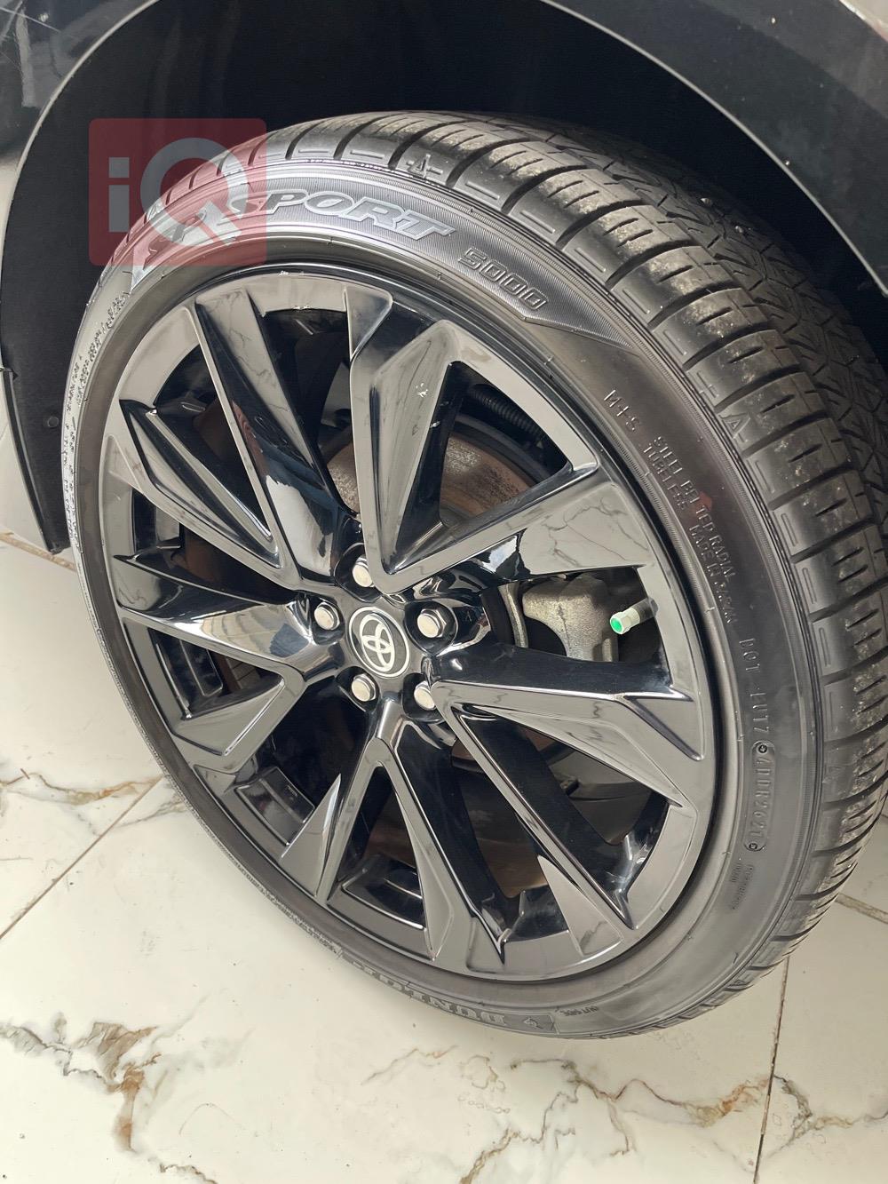 تۆیۆتا کۆرۆلا